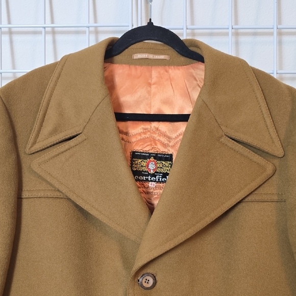Cortefiel Vintage 70's Men's Camel Coat Size 44 - Picture 3 of 16